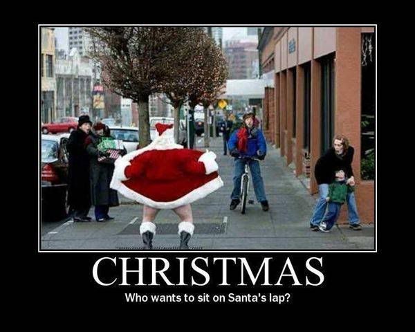 Forum Image: http://i42.photobucket.com/albums/e305/Rbz879/De-motivational%20Posters/Christmas.jpg