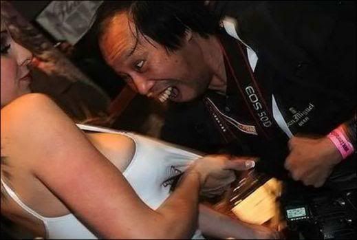 Forum Image: http://i42.photobucket.com/albums/e305/Rbz879/Fun%20Pics/9370_NewsSP.jpg