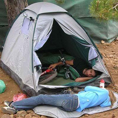 Forum Image: http://i42.photobucket.com/albums/e305/Rbz879/Fun%20Pics/WhichManYouWouldLikeToMarry_01.jpg