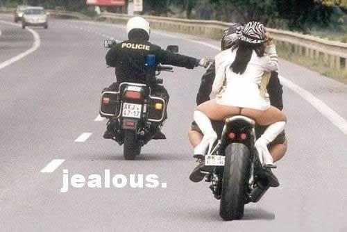 Forum Image: http://i42.photobucket.com/albums/e305/Rbz879/Fun%20Pics/jealouscop.jpg