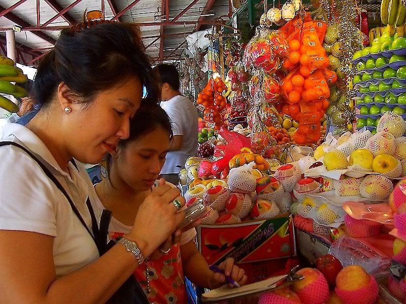 chinese new year fruits