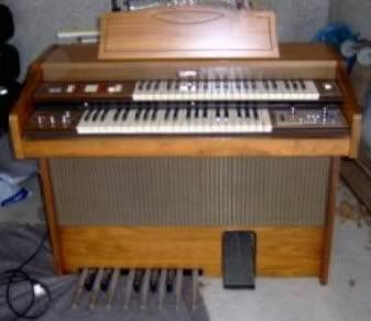 Farfisa Organ