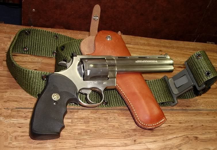 taurus 44 magnum revolver. My Colt Anaconda in .44 magnum