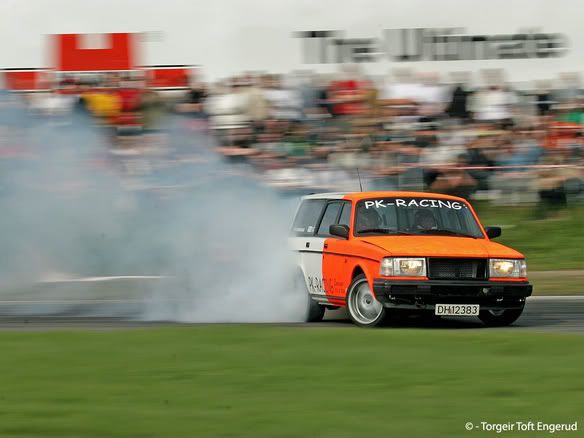 pkracingvolvo245.jpg