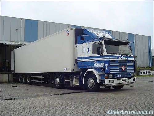 scania142V8.jpg