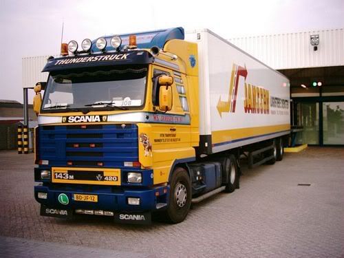 scania143420V8streamline.jpg