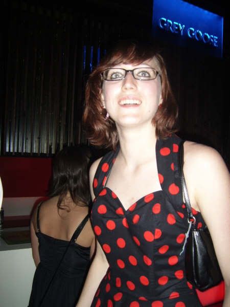 http://i42.photobucket.com/albums/e326/Kieneuh/Moi/ifXIVPqM-Ef1-Snh657x7IA8qMPnXDYGBIr.jpg