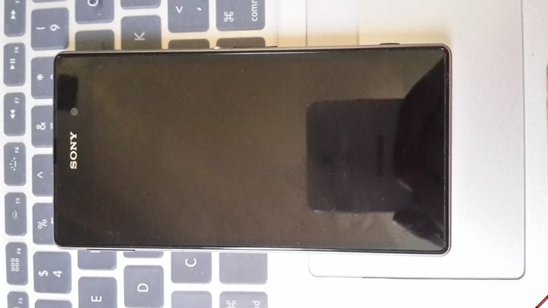 Bán Sony xperia Z1 Black C6903 quốc tế còn bảo hành