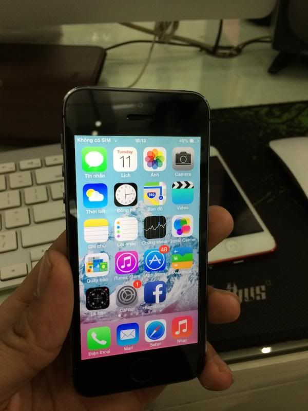 Bán Iphone 5s 16G quốc tế mới 99% máy đẹp..................