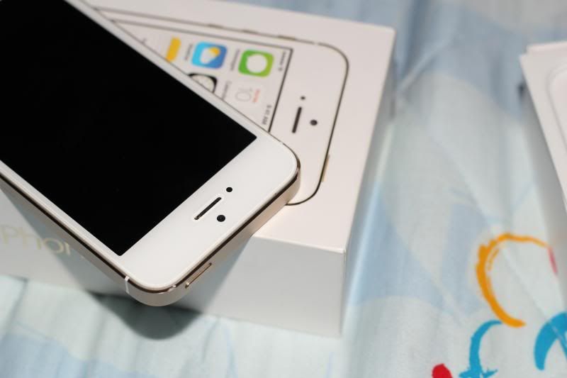 Bán Iphone 5s gold 16G--Iphone 5s 32G Lock Grey--Iphone 5 16G black,....