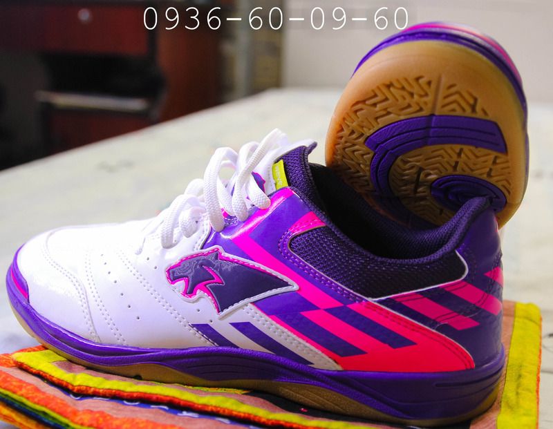 Thanh lý hàng tồn kho giày futsal pan wave 5 . - 2