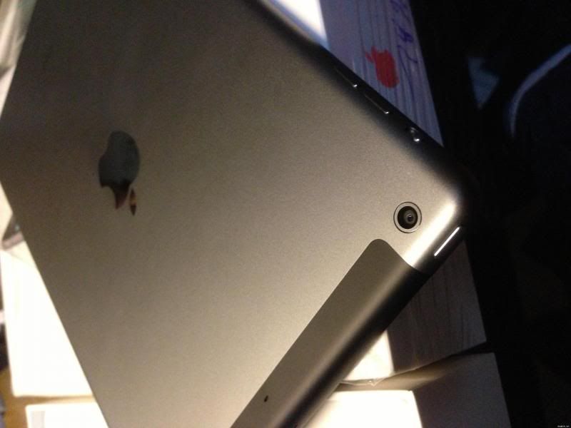 Bán Ipad Air 3G 16G+ Ipad mini 1 3G+16G all Black còn BH