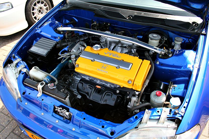 Shaved, Tucked, Customized Engine Bays - Pics, Theory ... honda civic fuel filter tuck 