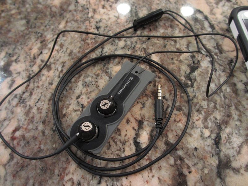 sennheiser_mm70s-18_zps26608bb5.jpg