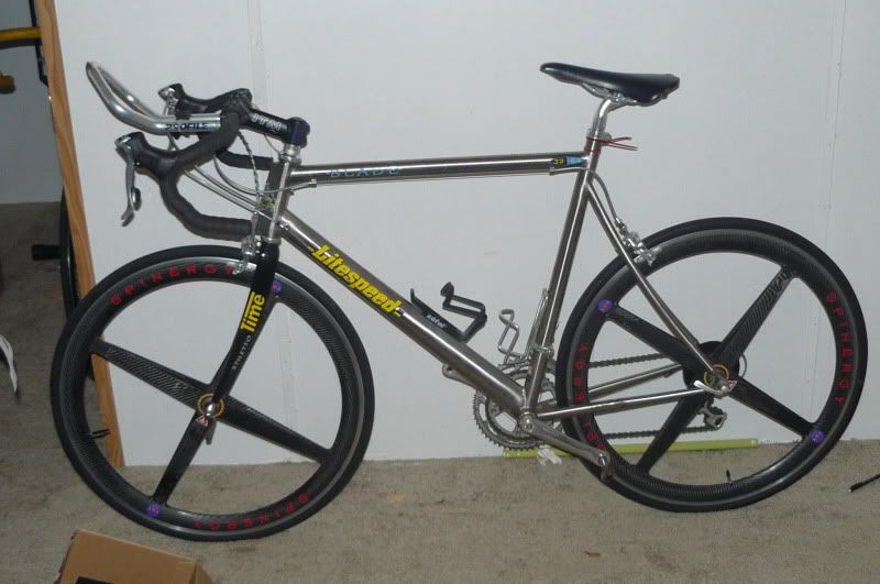 http://i42.photobucket.com/albums/e328/world-insight/litespeed/P1070335.jpg