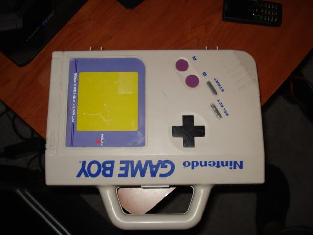 gameboy001.jpg