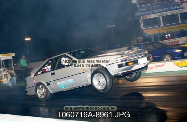 http://i42.photobucket.com/albums/e332/AngryBox/image.jpg