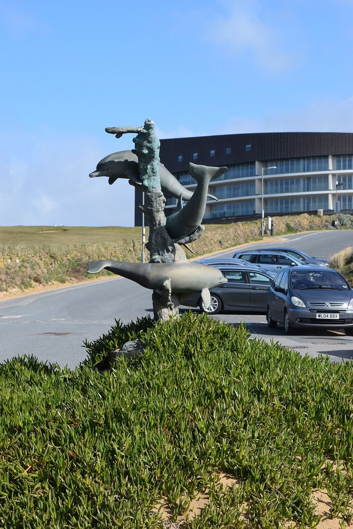 Entrance to Fistral Beach photo DSC_0045_1.jpg