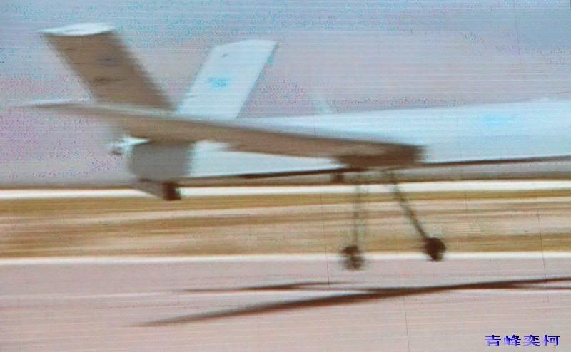 http://i42.photobucket.com/albums/e338/Hyperwarp/Hobbies/Military/PRC/Air/UAV/post-131-1226192803.jpg