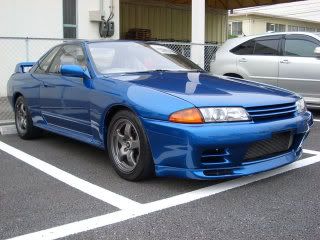 http://i42.photobucket.com/albums/e338/Nyhkon/My%20Car/800CIMG4298.jpg