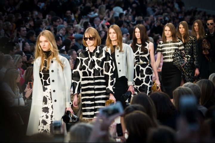 photo burberry-prorsum-rtw-fw2013-candids-05_180805317593jpg_carousel_parties_zps9662e62d.jpg