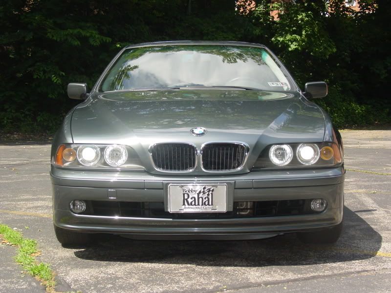 http://i42.photobucket.com/albums/e340/87vert/BMW/DSC02458.jpg