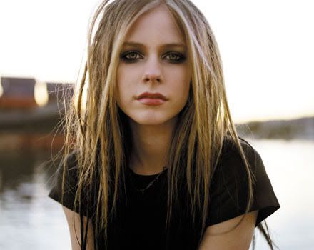 avril lavigne album cover under my skin. Avril Lavigne#39;s second album,