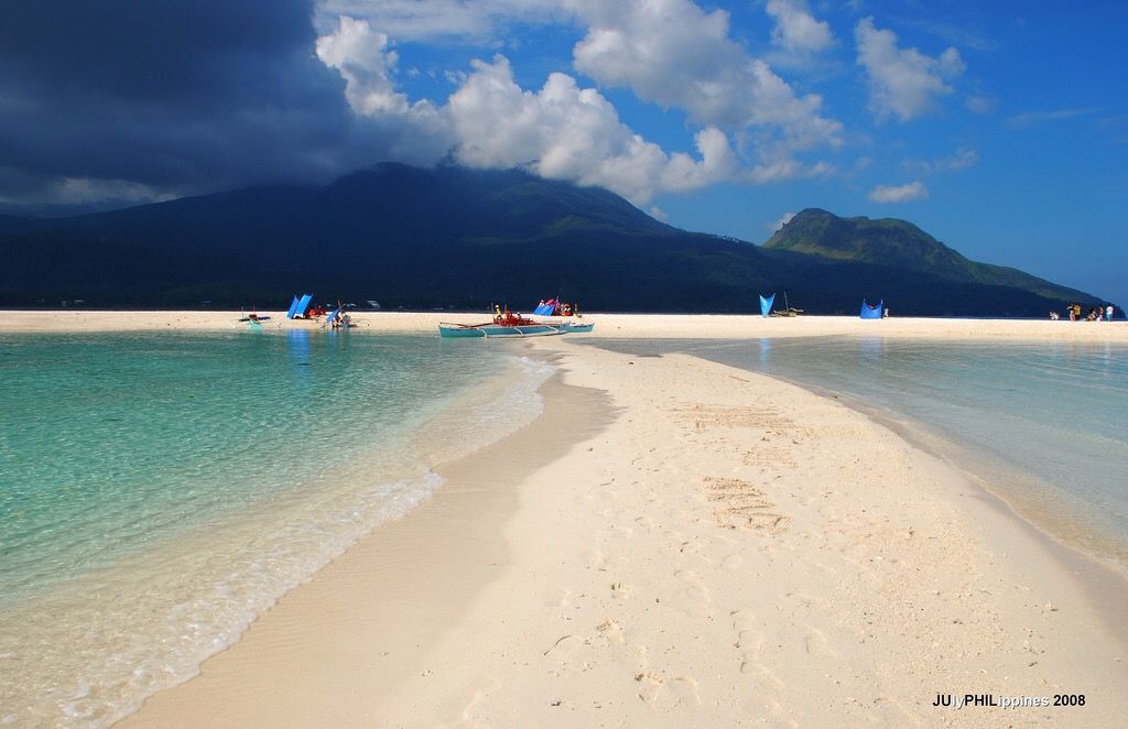 Top White Beaches in the Philippines