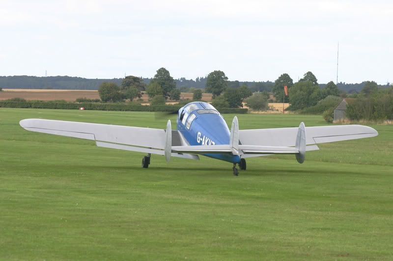 http://i42.photobucket.com/albums/e344/hbn/shuttleworth%20august%20mil/SH291.jpg