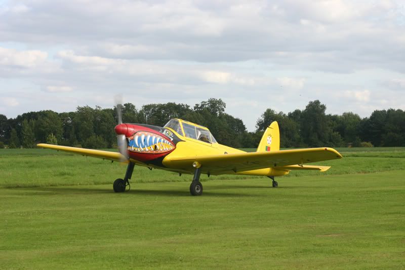 http://i42.photobucket.com/albums/e344/hbn/shuttleworth%20august%20mil/SH298.jpg