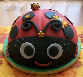 http://i42.photobucket.com/albums/e347/Jayne12/ladybird-2.jpg