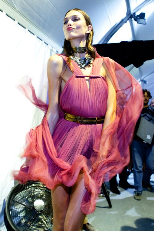 poisepolish.: Lanvin Spring 2012: Dreamy dresses